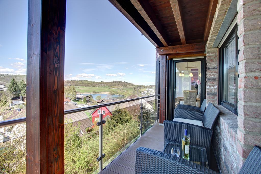 Ferienwohnung Seeblick Schalkenmehren Δωμάτιο φωτογραφία